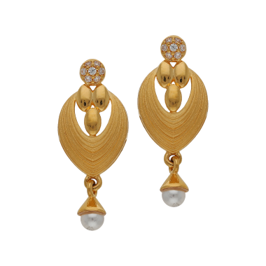 EXQUISITE GOLD EARRINGS WITH WHITE PEARLS